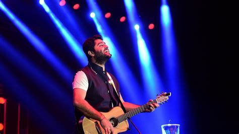 Concert de Arijit Singh: Une Nuit Étincelante de Ballades Romantiques !