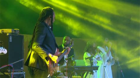 Le Concert d'Étoiles d'Addis : Un Hommage Vibrant à la Musique Éthiopienne et aux Talents de Henok Mehari!